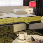 فندق ميركيور بروميناد ديزونغليه 4*