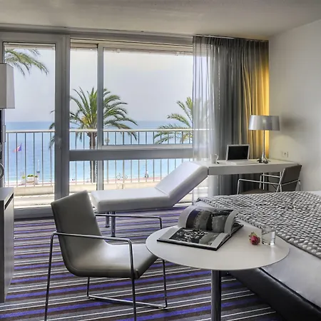 Hotell Mercure Promenade Des 4*