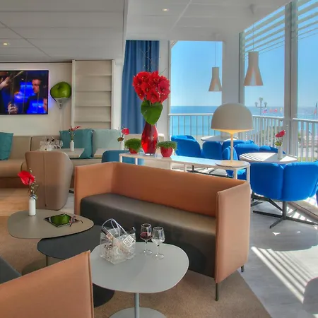 Mercure Promenade Des Hotell 4*