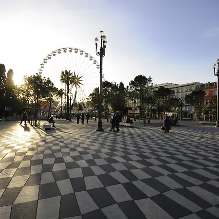 Mercure Promenade Des