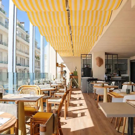 Hotel Mercure Promenade Des