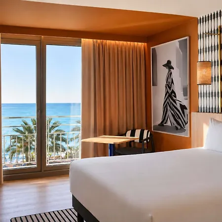 Mercure Promenade Des Hotel Nice