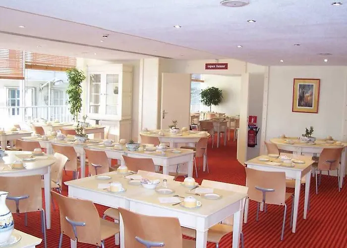 Mercure Promenade Des Hotel Nice