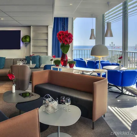 Mercure Promenade Des Otel 4*
