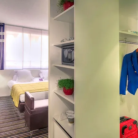 Mercure Promenade Des