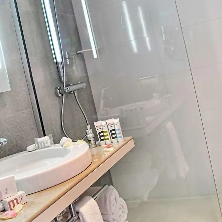 Mercure Promenade Des Otel 4*