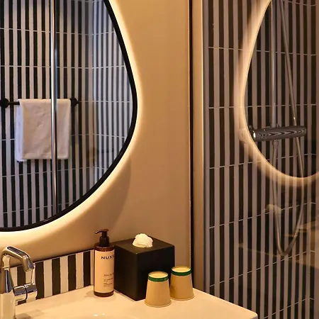 Hotel Mercure Promenade Des 4*